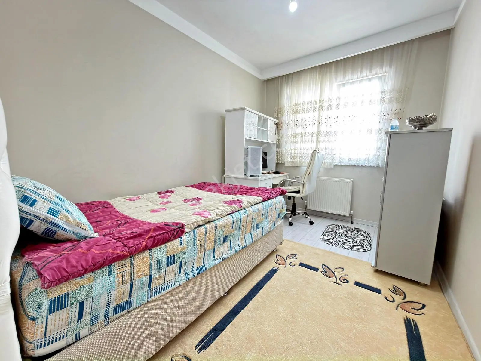 Sym'den Saraycık Mh Gelişen Bölgesinde Ara Katta 4+1daire - Görsel 2