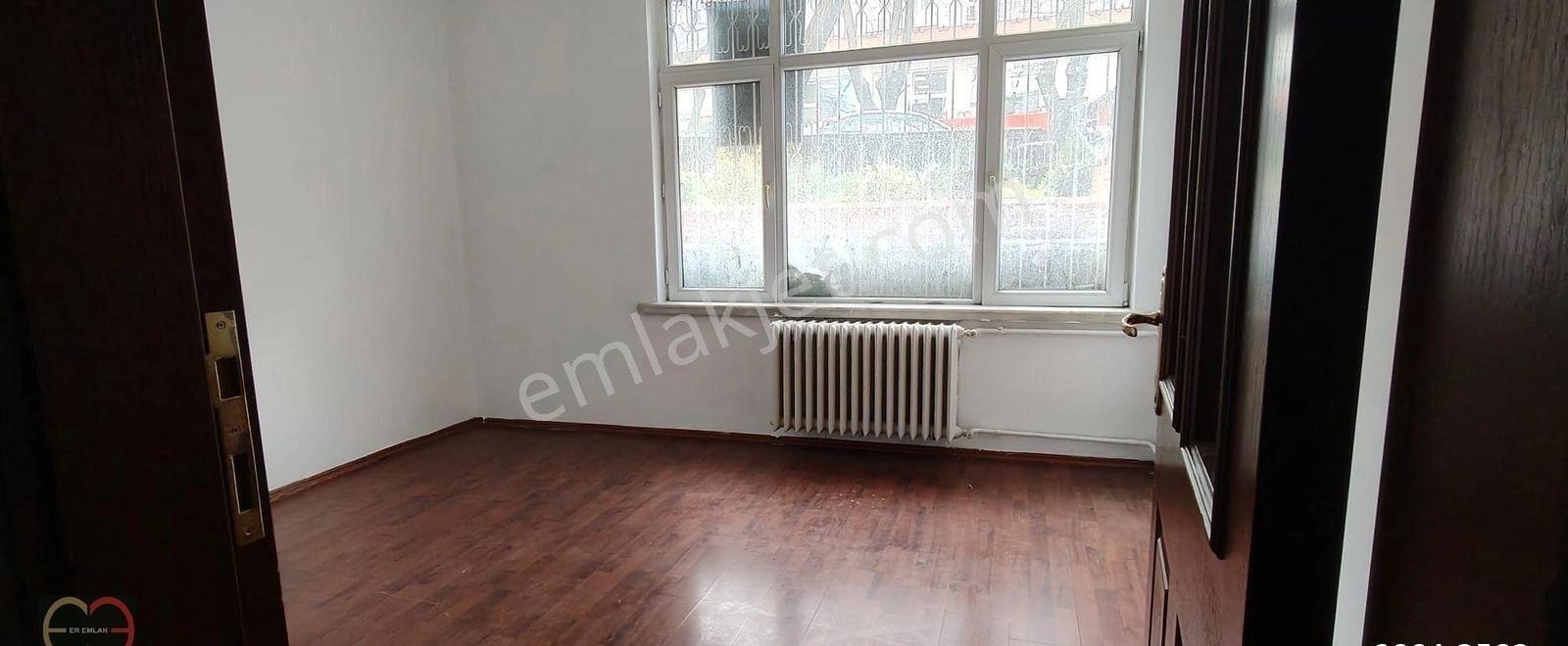 Bahçelievler Beşevler De 2+1 Giriş Kat Ön Cephe Daire - Görsel 2
