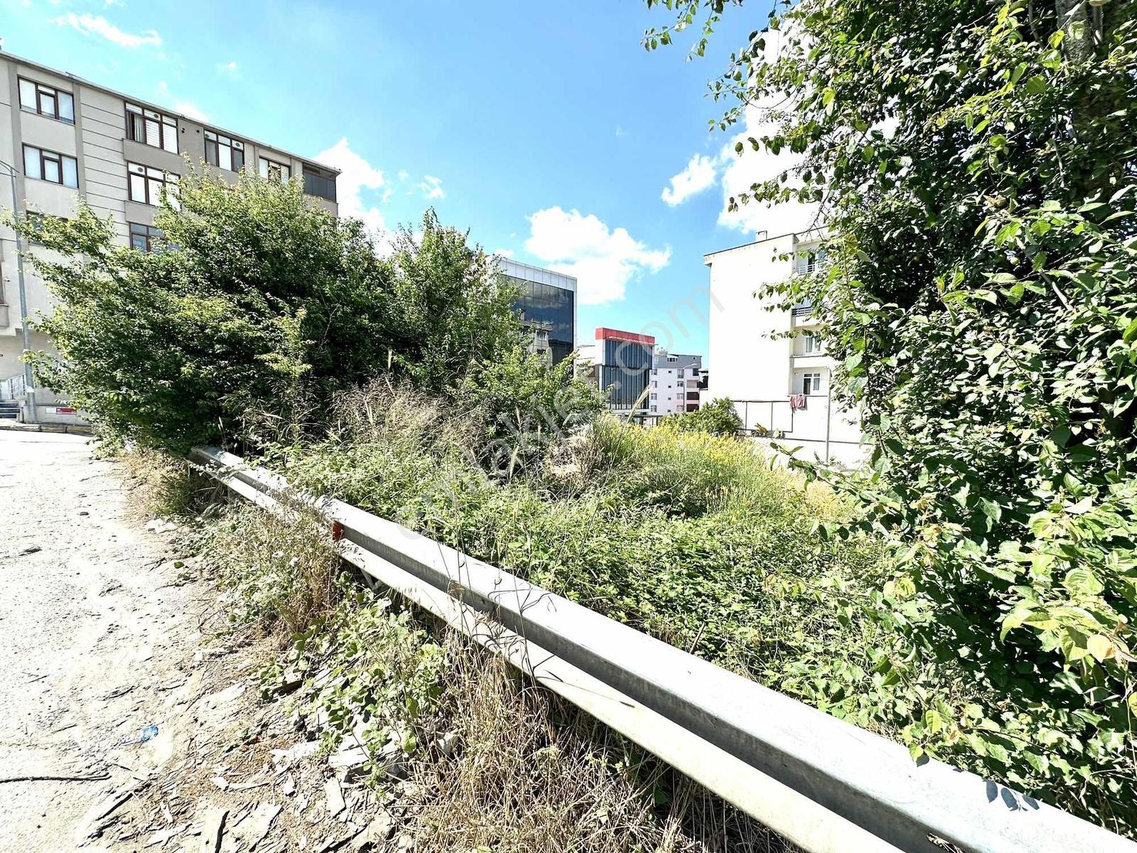İstanbul'un Göbeğinde-tabela Değeri Yüksek-köşebaşı Kiralık Arsa - Görsel 2