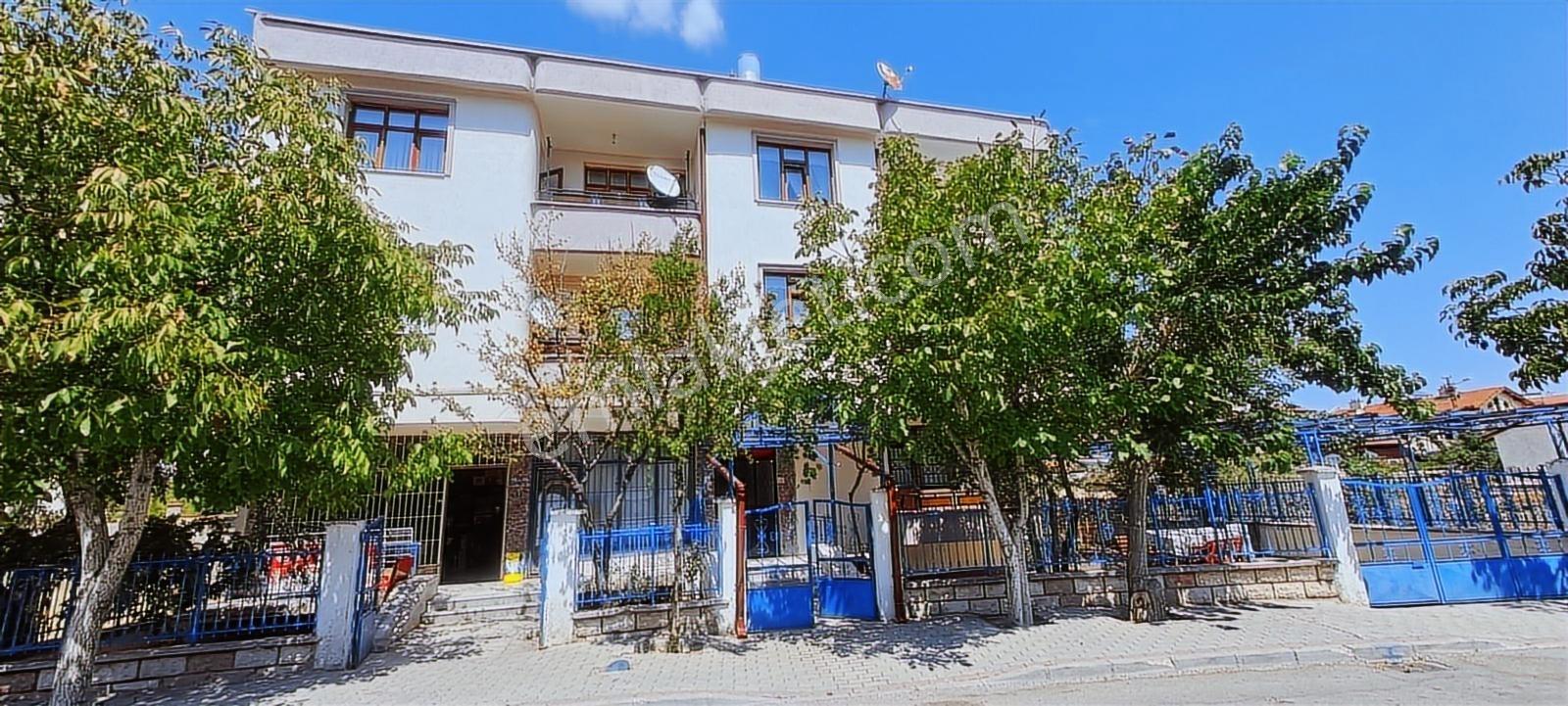 Aşkan Mah.kiralık Eşyalı 3+1 Daire