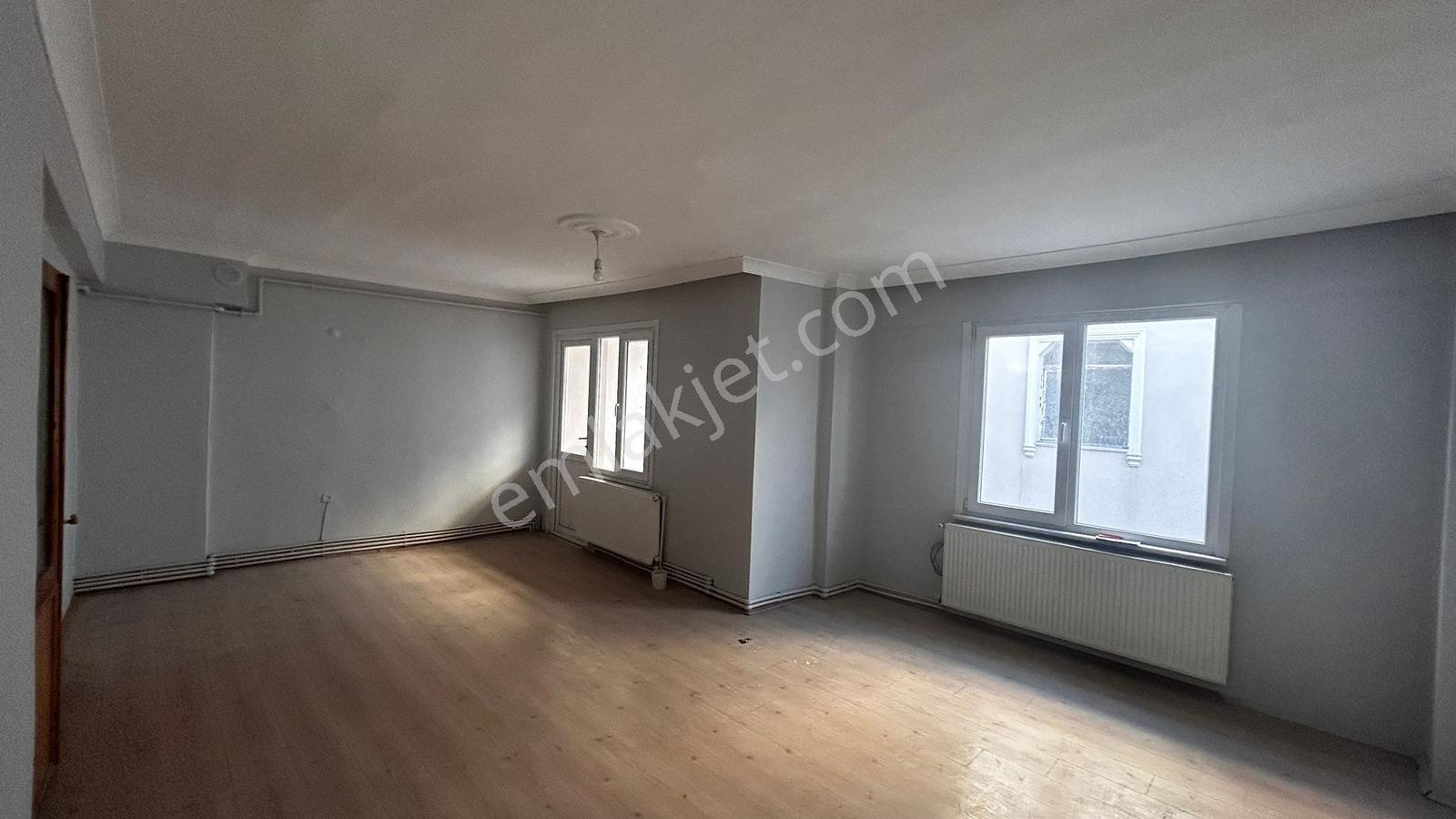 Silivri Sahilde Kiralık 3+1 Daire - Görsel 13