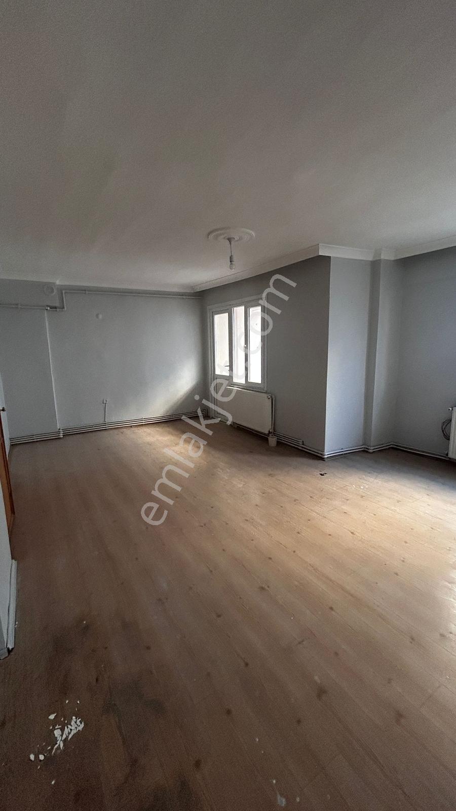 Silivri Sahilde Kiralık 3+1 Daire - Görsel 2