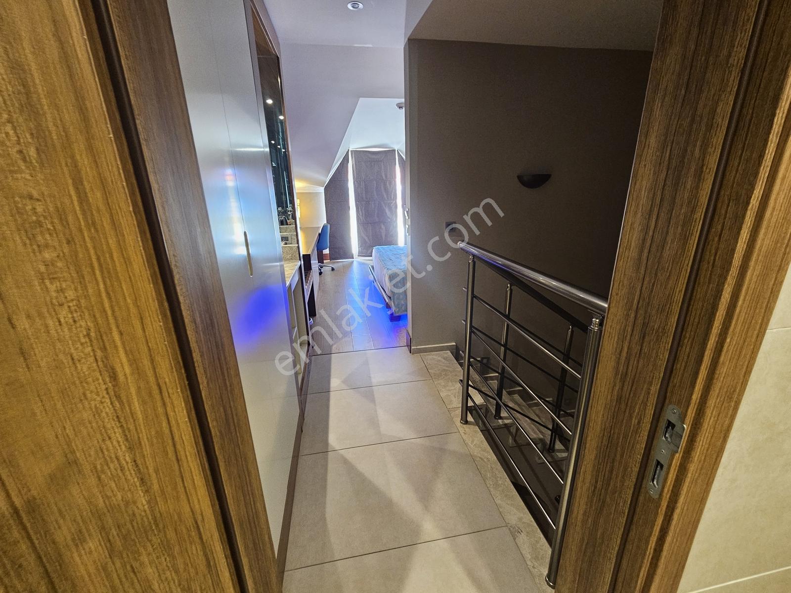 Kuşadası Ramada Resort'te Satılık 2+0 - Görsel 15