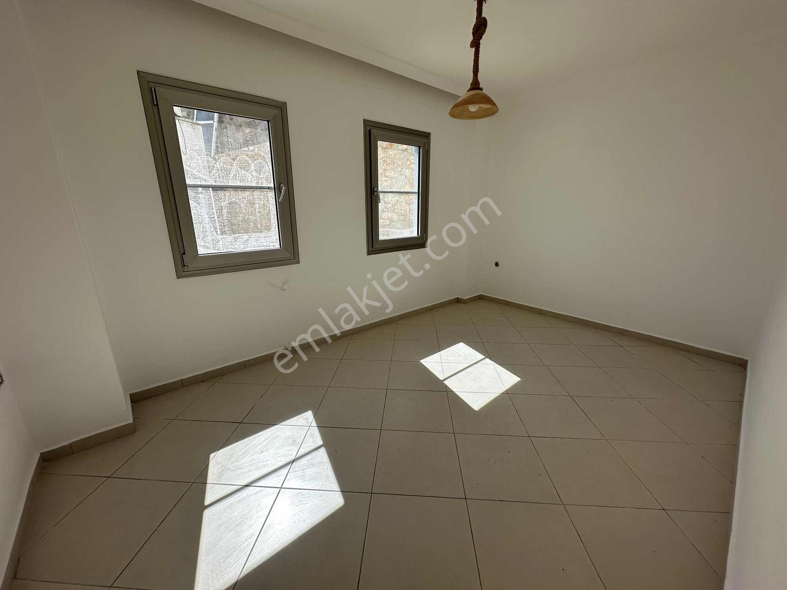 Ortakent Kiralık Bahçe Katı Daire - Görsel 10