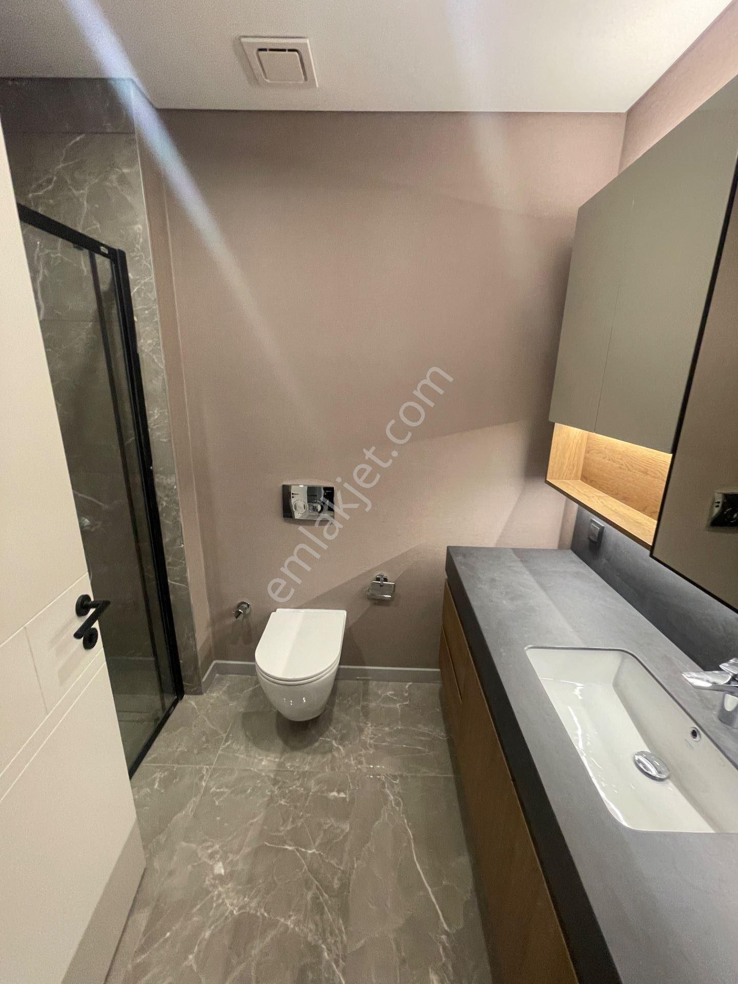 Tema İstanbul 2'de Satılık 1+1 Peyzaj Manzaralı Köşe Daire 83m² - Görsel 10