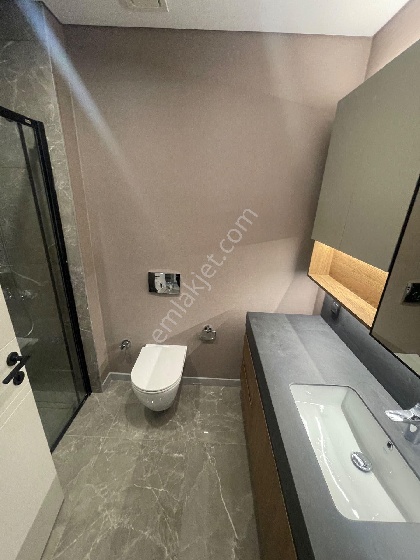 Tema İstanbul 2'de Satılık 1+1 Peyzaj Manzaralı Köşe Daire 83m² - Görsel 17