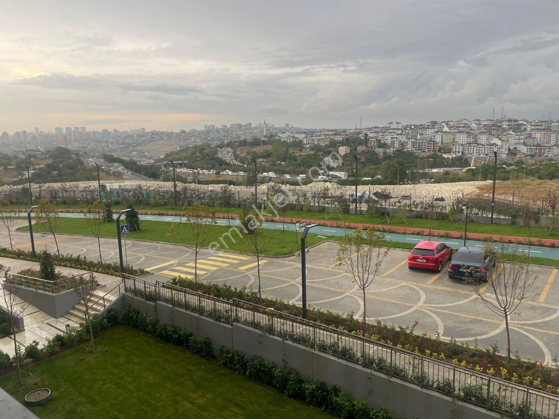 Tema İstanbul 2'de Satılık 1+1 Peyzaj Manzaralı Köşe Daire 83m² - Görsel 2