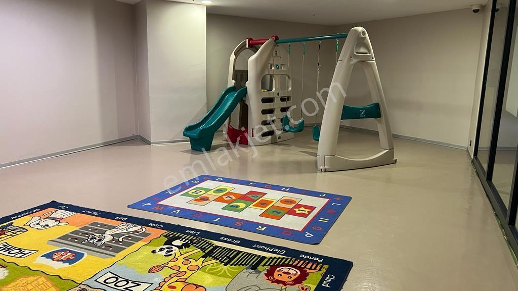 Kiptaş Venezia'da Avm Mnz Balkonlu Boş Satılık 1+1 Daire - Görsel 7
