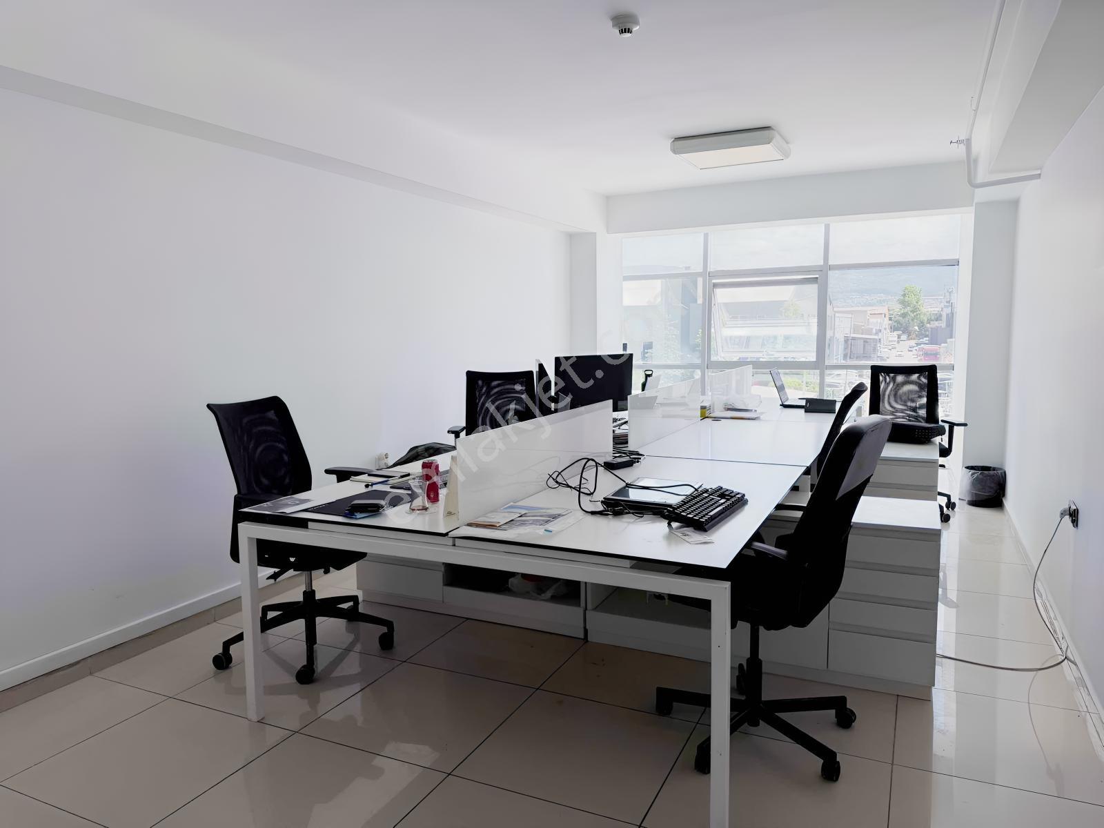 Ticaretin Merkezinde | Küçük Sanayi Aknil Plaza Satılık Ofis - Görsel 43