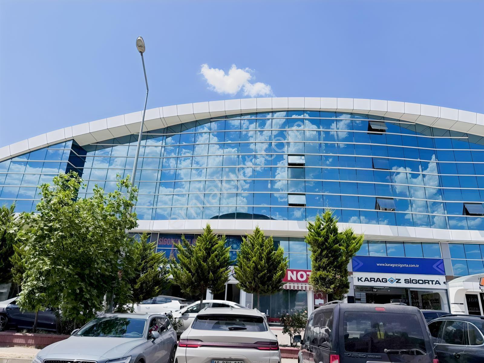 Ticaretin Merkezinde | Küçük Sanayi Aknil Plaza Satılık Ofis - Görsel 10