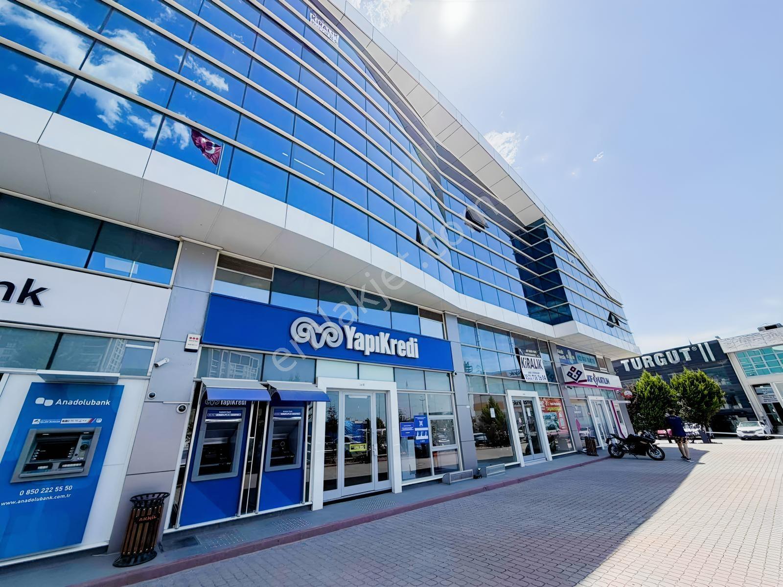 Ticaretin Merkezinde | Küçük Sanayi Aknil Plaza Satılık Ofis - Görsel 40