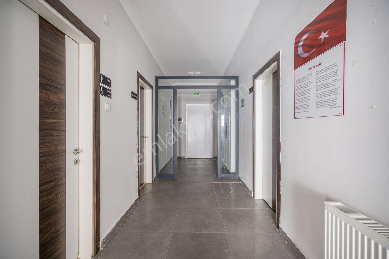 Nilüfer, Üçevler, İnci Plaza'da Kiralık Dubleks Ofis - Görsel 18