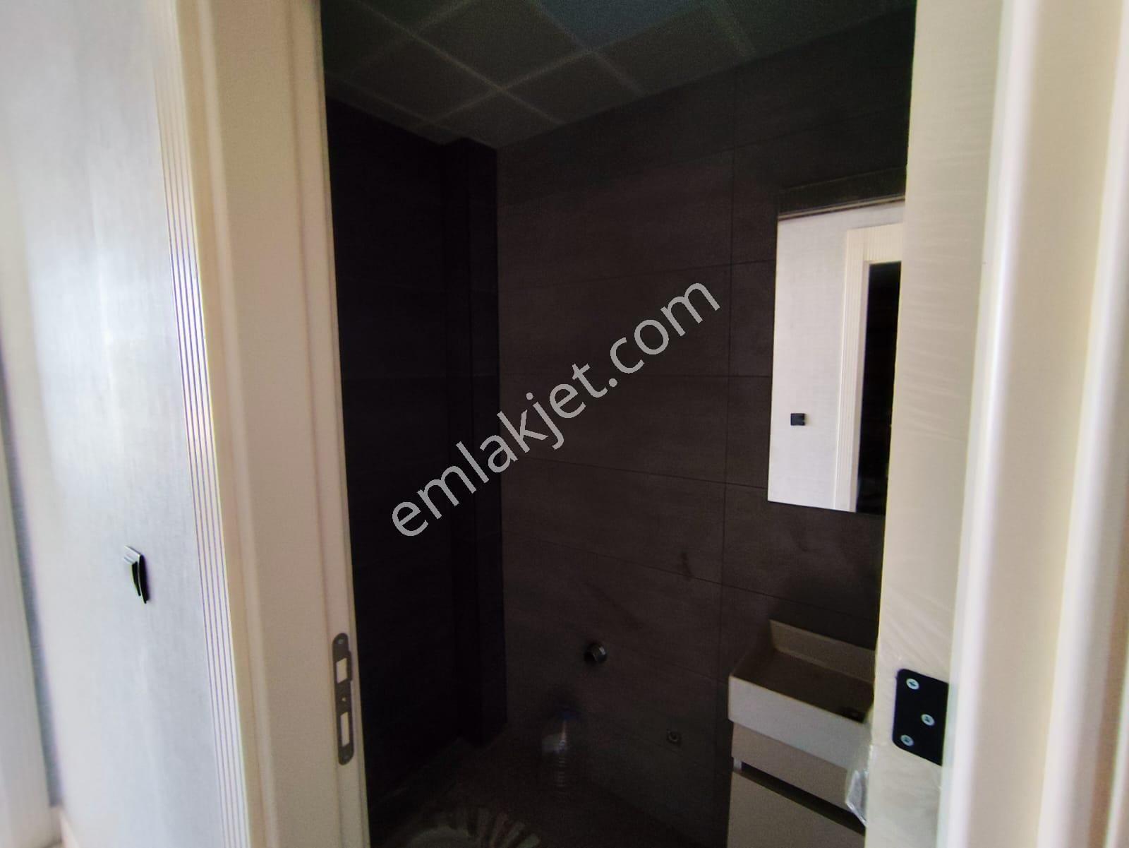 Rota Dan Öncü Neon Yapıda Havuzlu 2+1 Kiralık Daire - Görsel 28