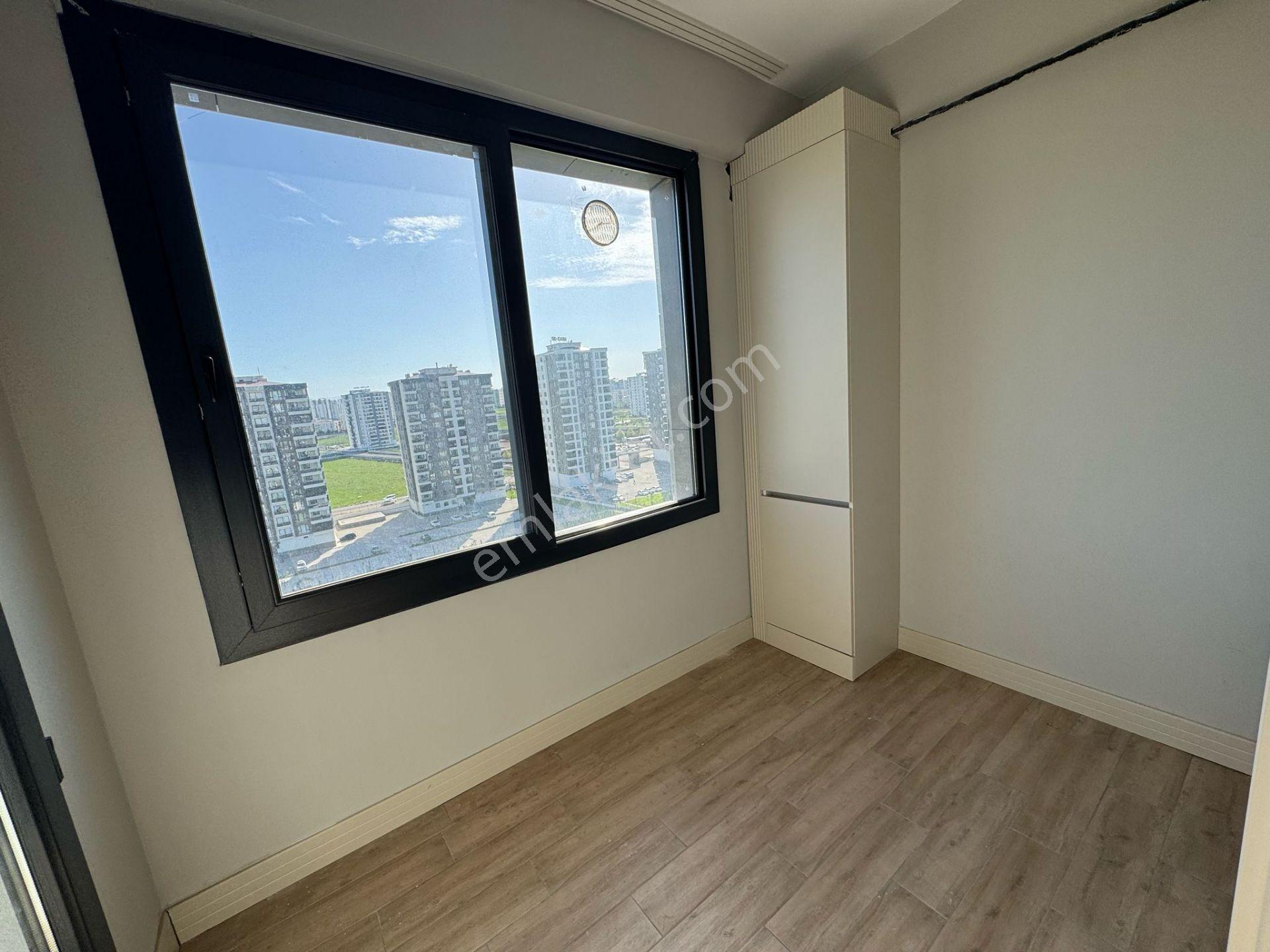 Rota Dan Öncü Neon Yapıda Havuzlu 2+1 Kiralık Daire - Görsel 23