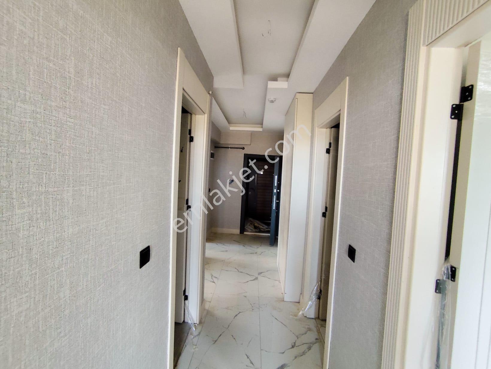 Rota Dan Öncü Neon Yapıda Havuzlu 2+1 Kiralık Daire - Görsel 14
