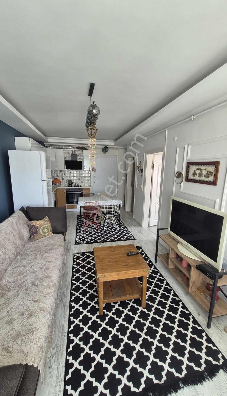 Balaçta Abonelikleri Açık Ful Eşyalı Kiralık 1+1 Daire - Görsel 4