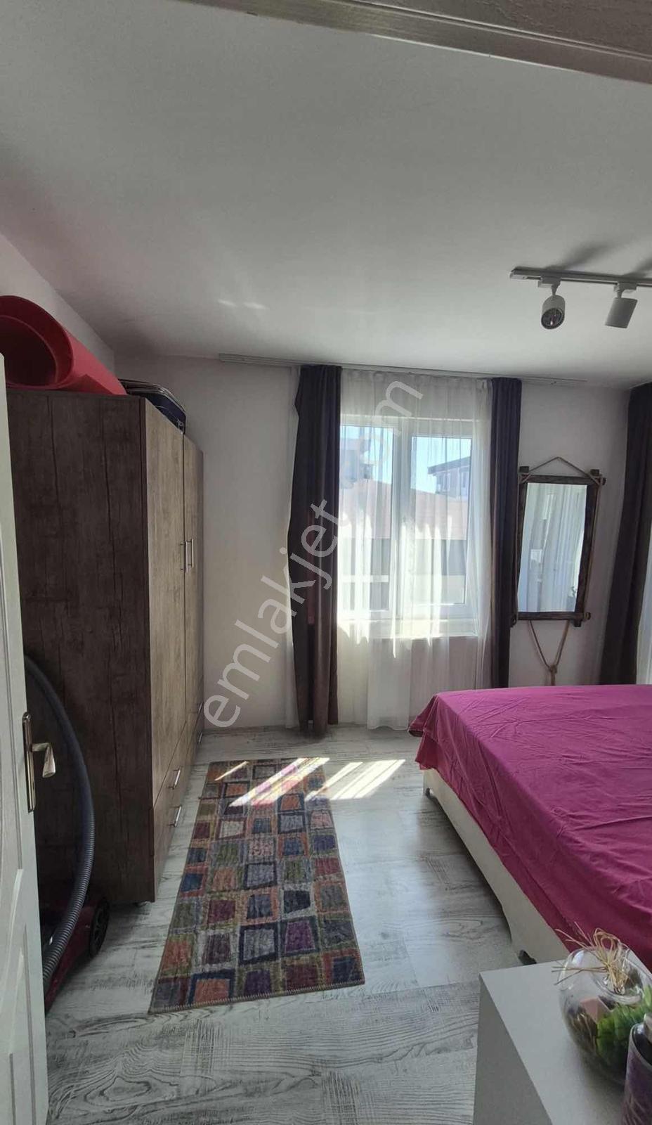 Balaçta Abonelikleri Açık Ful Eşyalı Kiralık 1+1 Daire - Görsel 12