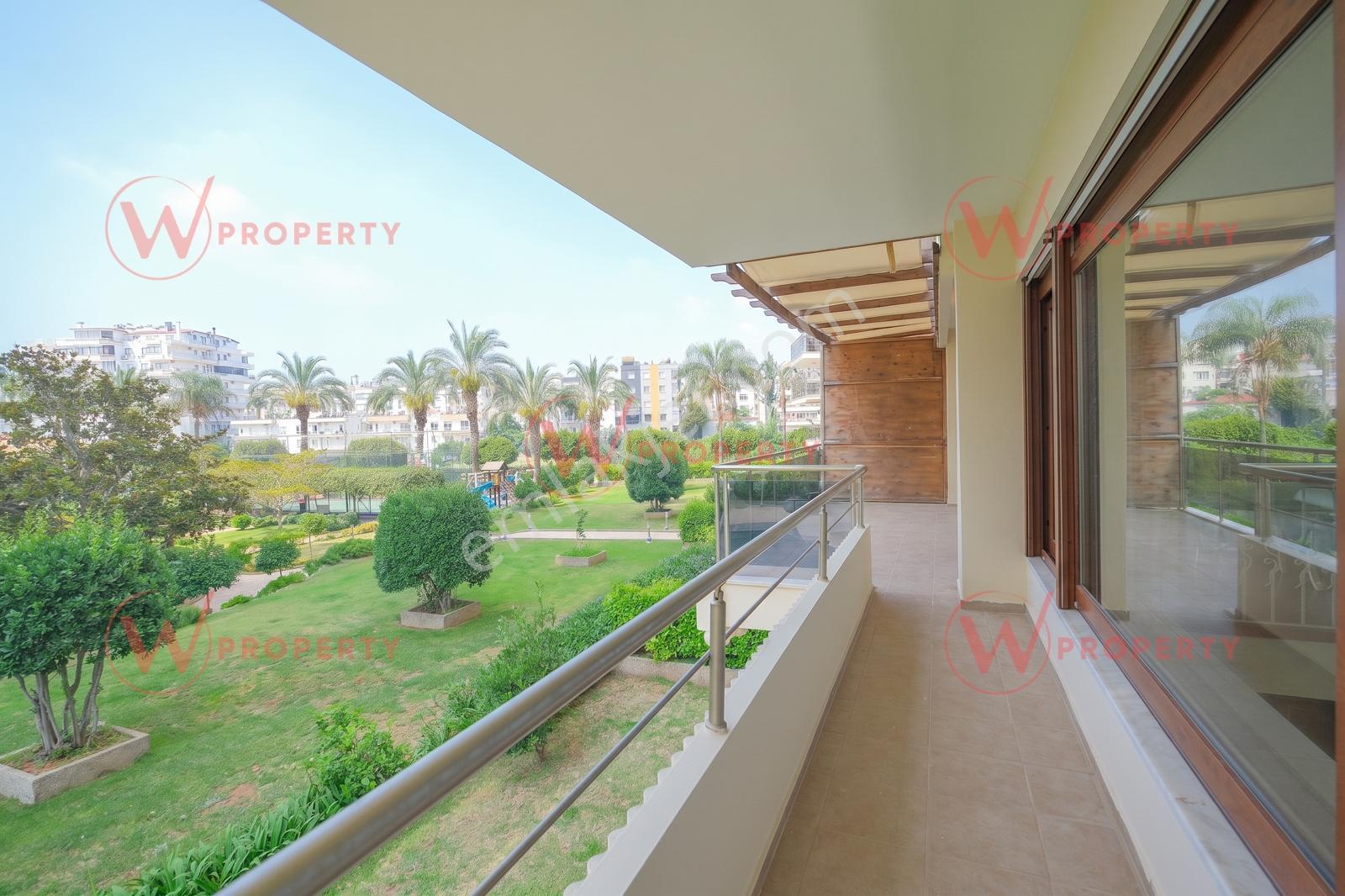 W Property Park Plaza Sitesinde 5+2 Satılık Bahçe Dubleksi - Görsel 14