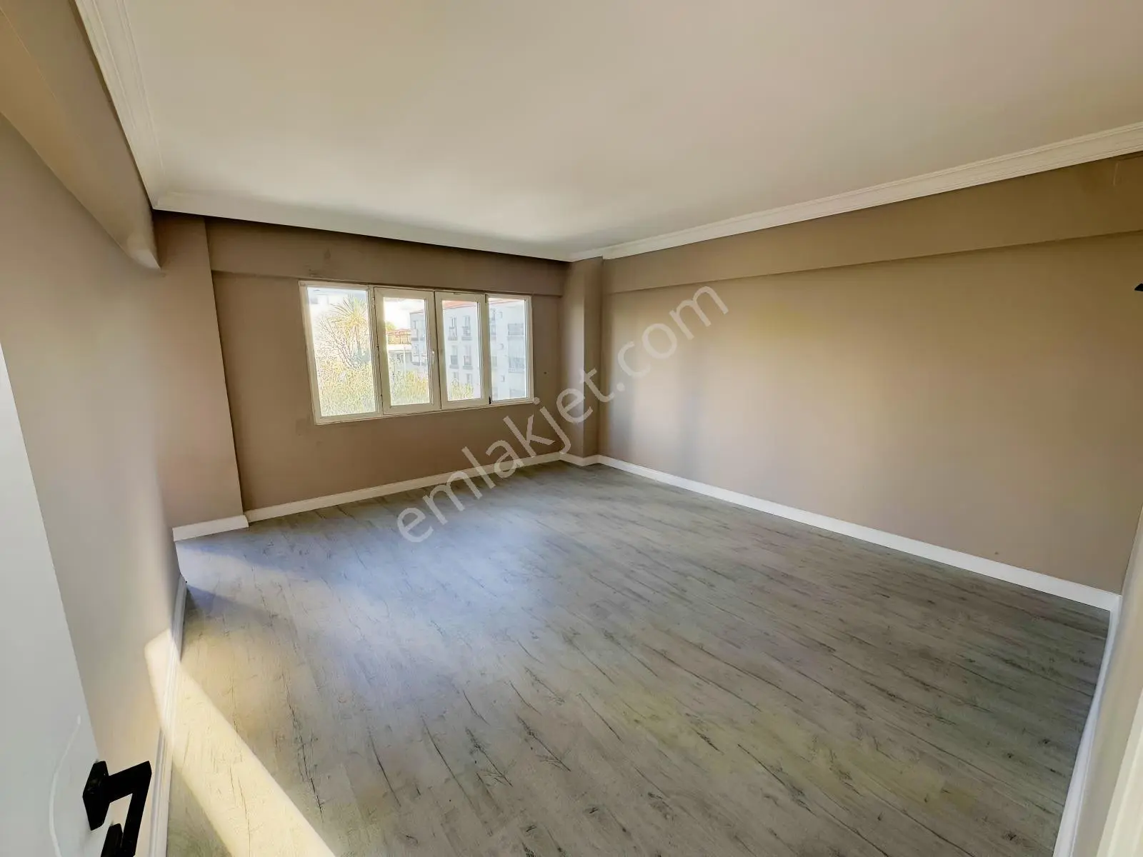 Kuşadası Davutlar'da 105 M2 Ayrı Mutfak Satılık 2+1 Daire - Görsel 8