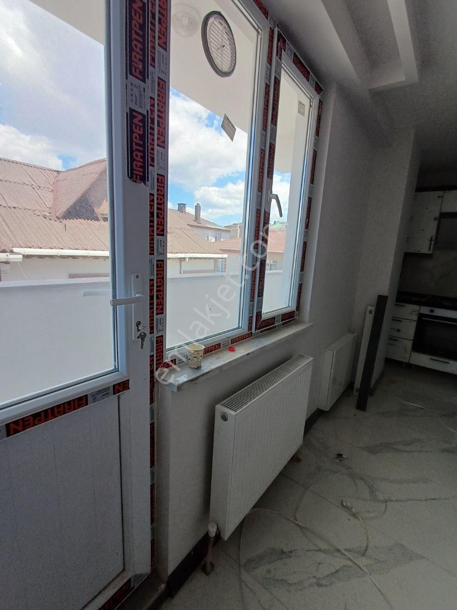 Çayırova Emek'de 4+1 Sıfır Kiralık Dubleks Daire - Görsel 8