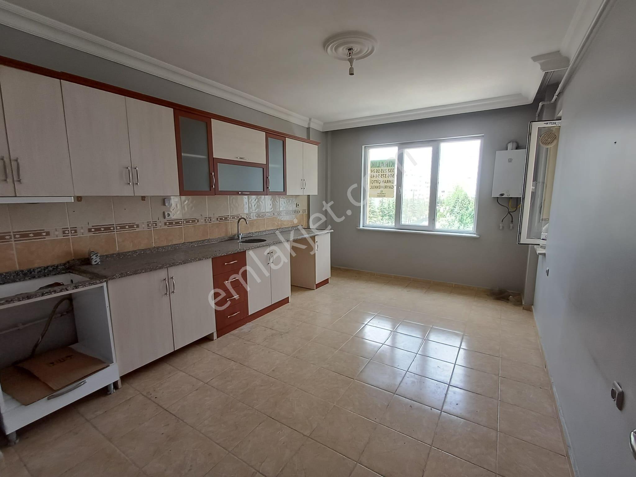 Emrah Çiftci'den Selçuklu Yazır Mah.otogar Yanı Kiralık 3+1 Arakat Bakımlı Daire - Görsel 10