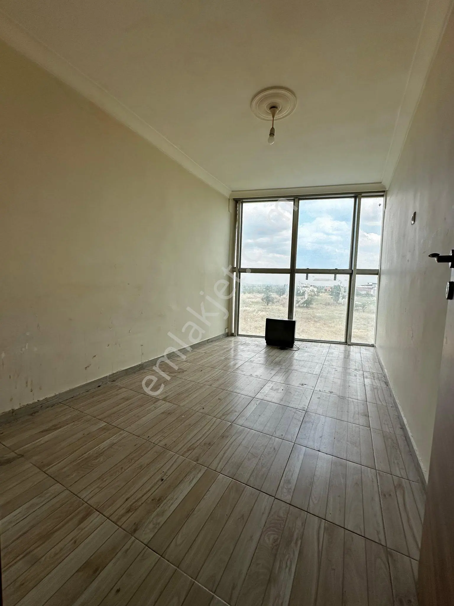 Turgutlu Kiralık Albayrak Mah C.b.ü Karşısı 1+1 Oda 60m2 2. Kat Daire Tren Yolu Karşısı - Görsel 5