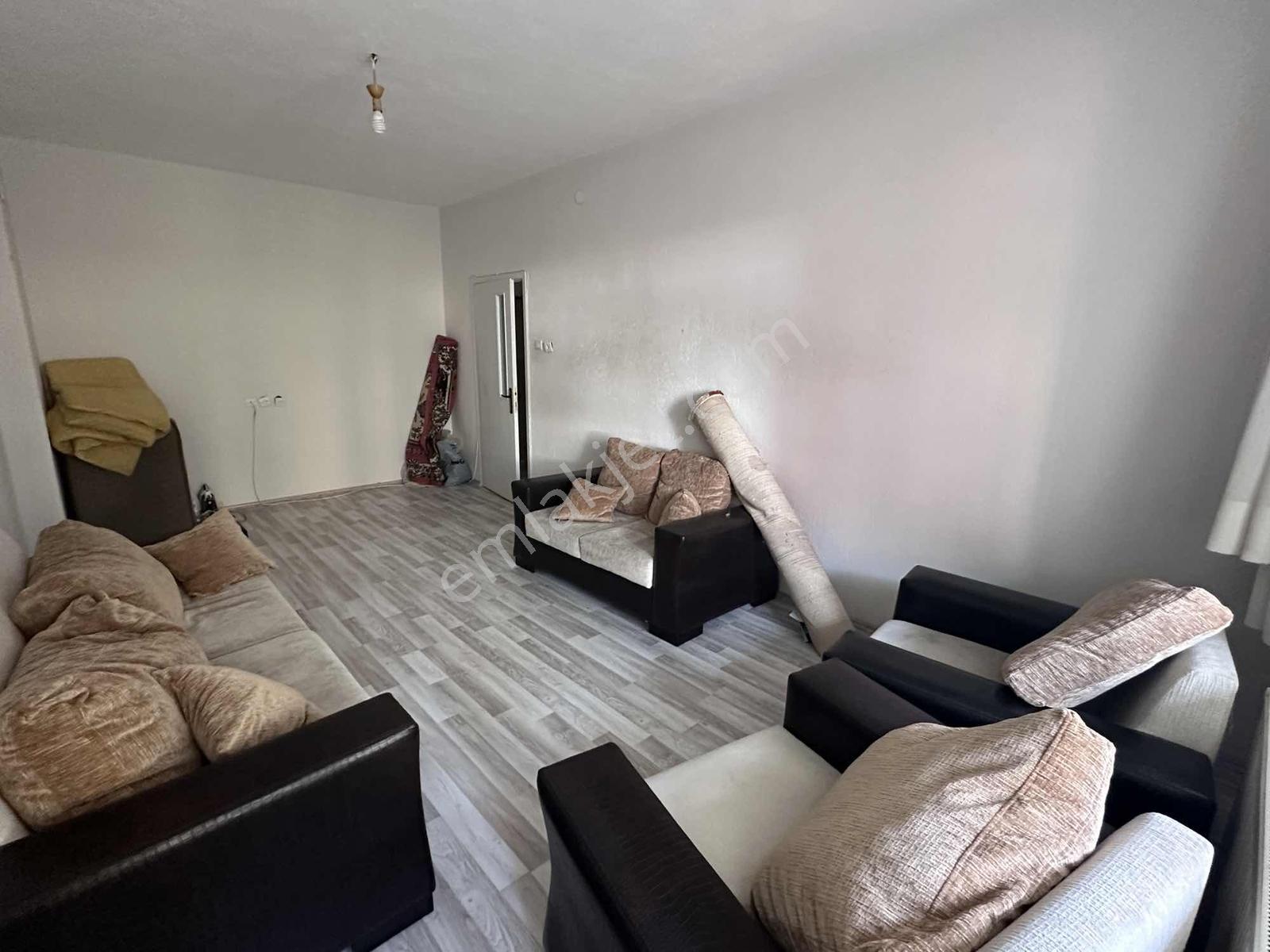 Net Emlaktan Üniversiteye Yürüme Mesafesinde 3+1 Kiralık Daire - Görsel 17