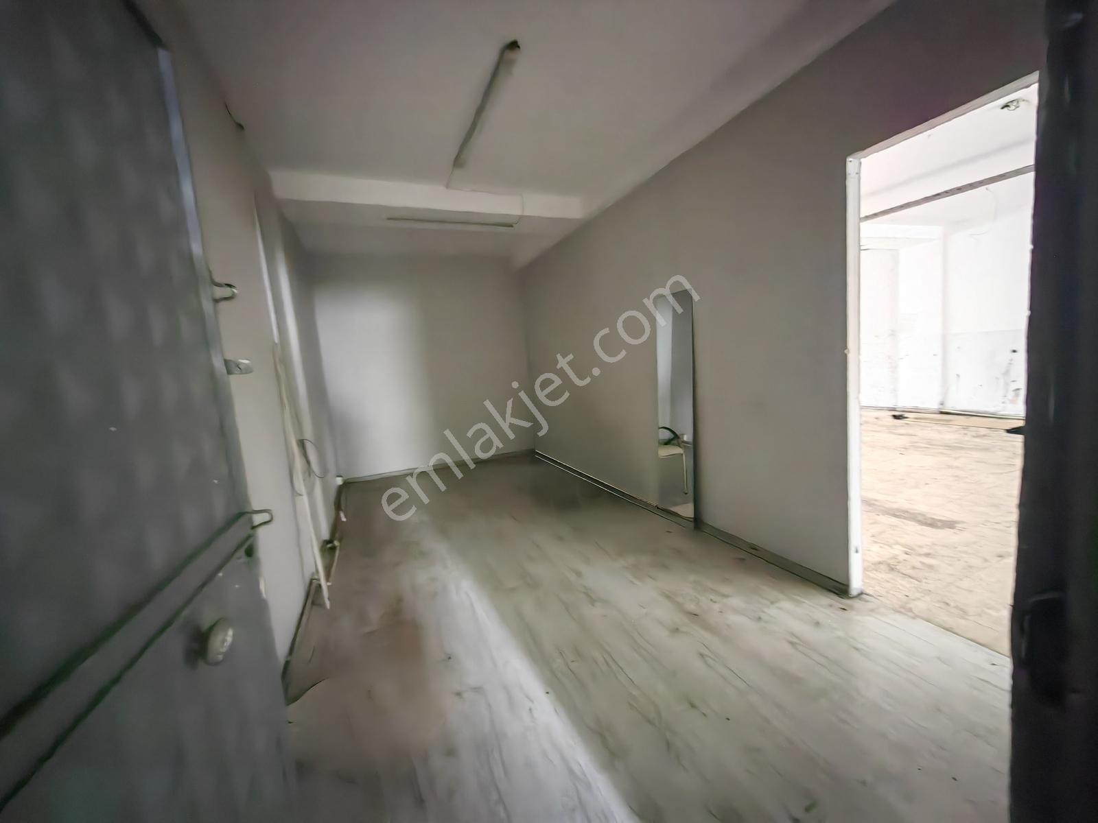 Bağcılar Güneşli 15 Temmuz Mahallesi Kiralık 180 M2 İşyeri 3.kat - Görsel 5