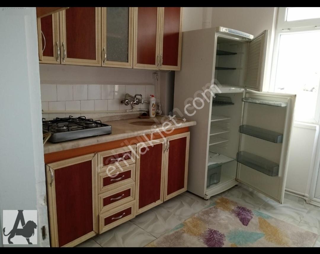 Arslan Emlak'tan Eşyalı 3+1 Ara Kat Metroya Yakın Yapılı Kiralık - Görsel 16