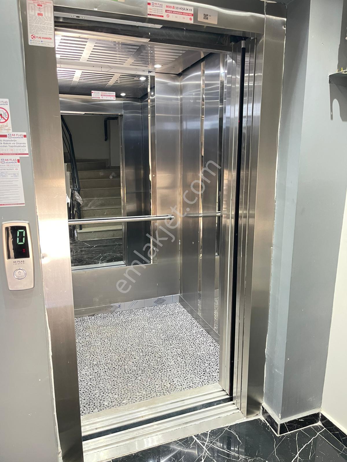 Çöşnük'te Kiralık 2+1 Lüks Daire - Görsel 23