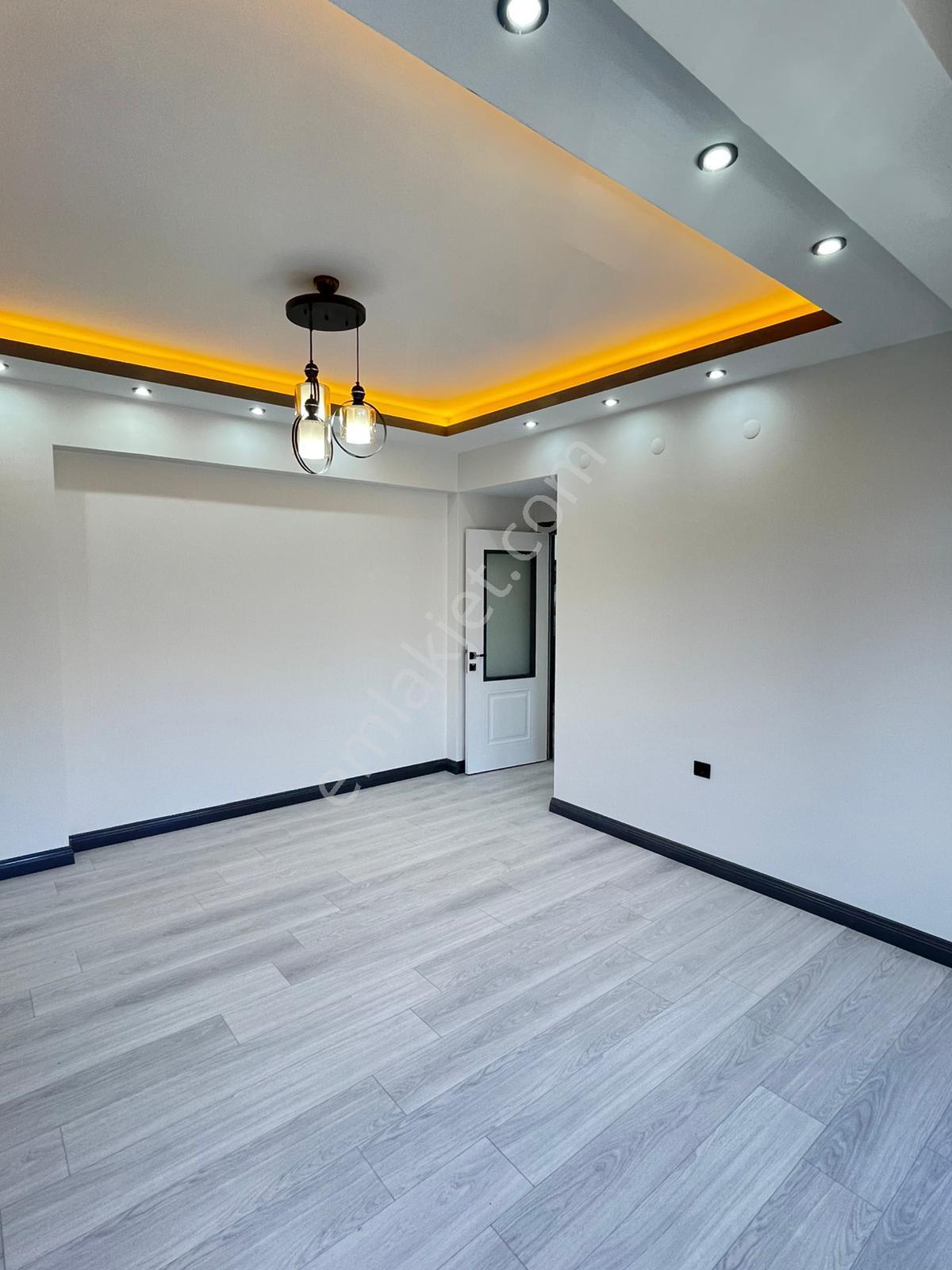 Çöşnük'te Kiralık 2+1 Lüks Daire - Görsel 5