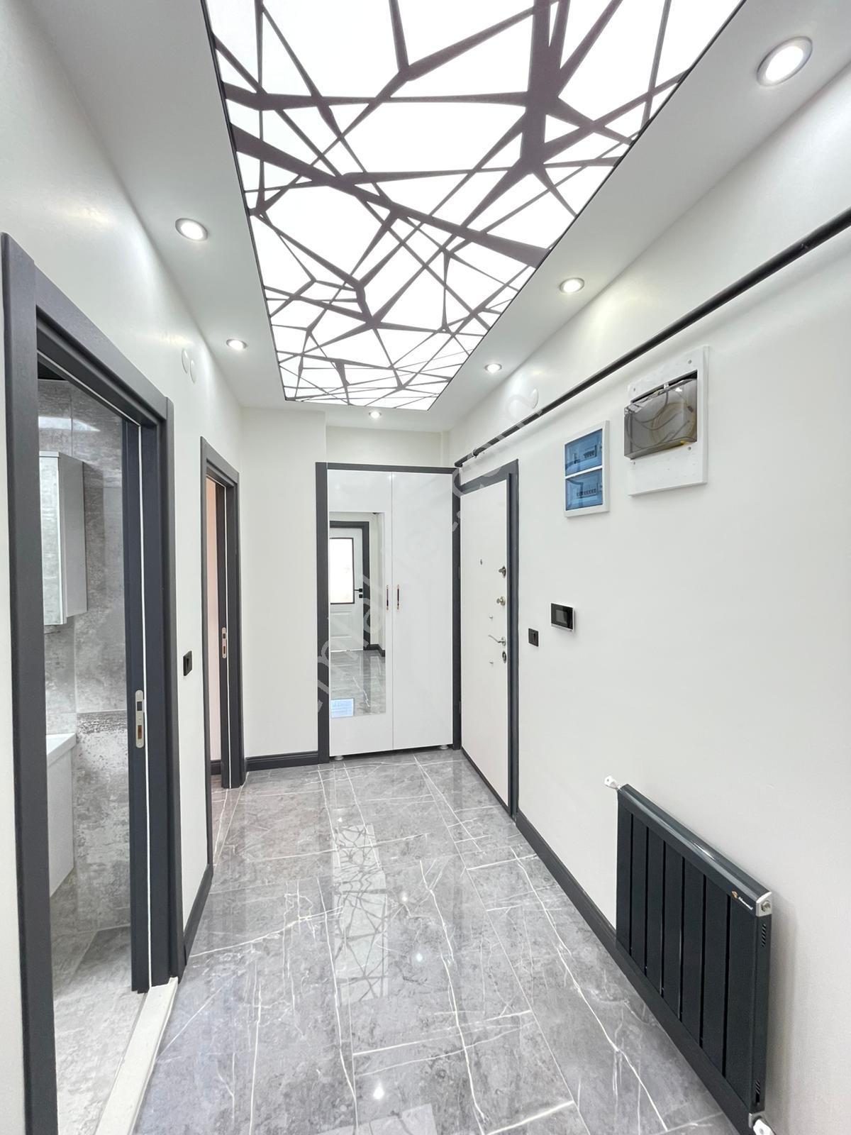 Çöşnük'te Kiralık 2+1 Lüks Daire - Görsel 14