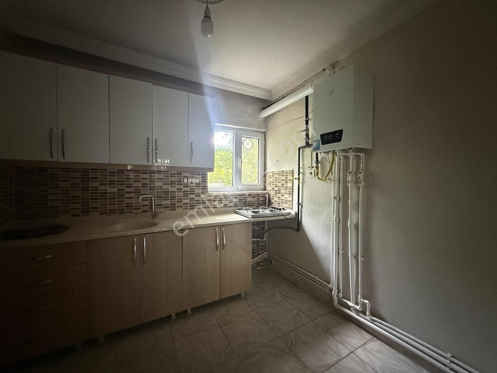 Remax Dem'den Işıkpınar Da Satılık 950m2 Arsa Paylı Müstakil Ev - Görsel 6