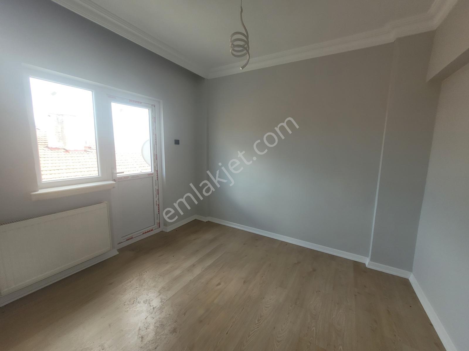 Ahiler'den Cadde Üzerinde 3 Oda 1 Salon Güney Cephe Daire !! - Görsel 14