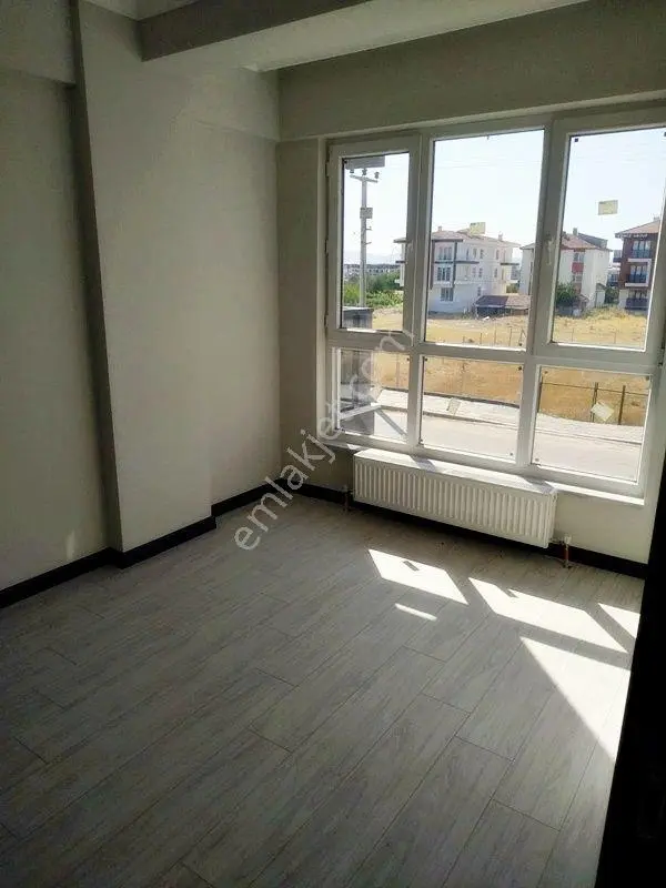 Esenboğa Merkezde Oturma Hazır 1+1 İskanlı Sıfır Daire - Görsel 12