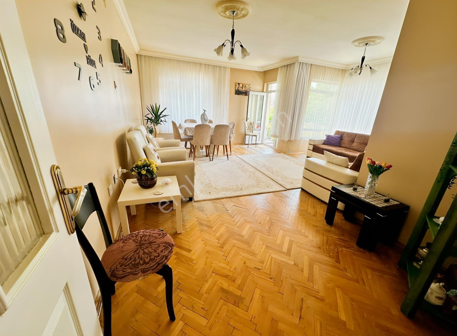 A.eğlencenin Kalbinde Mestan Sokak'ta 3+1 Bağımsız 125m2 Daire.! - Görsel 5