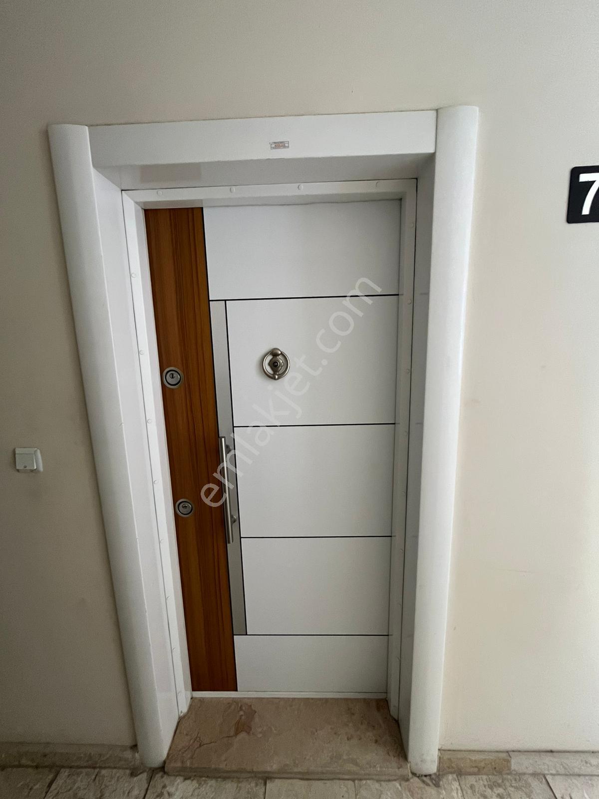 Moda Şehir Sitesin De Satılık 2+1 Arakat Fırsat Daire ! ! ! - Görsel 24