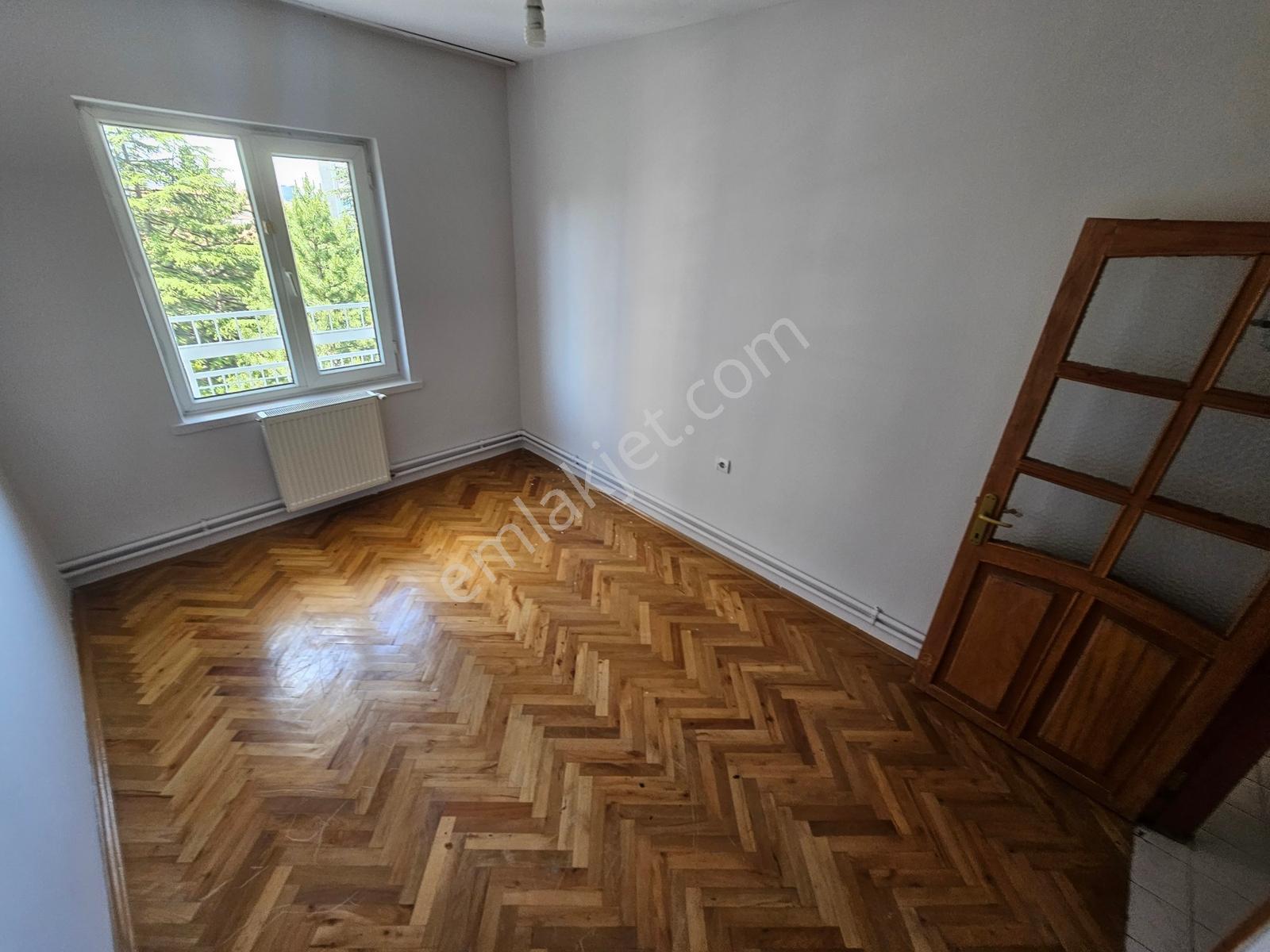 Şimşek Emlak'tan Dikmen Öveçler 2. Kat 3+1 125 M2 Batı Cepheli - Görsel 31