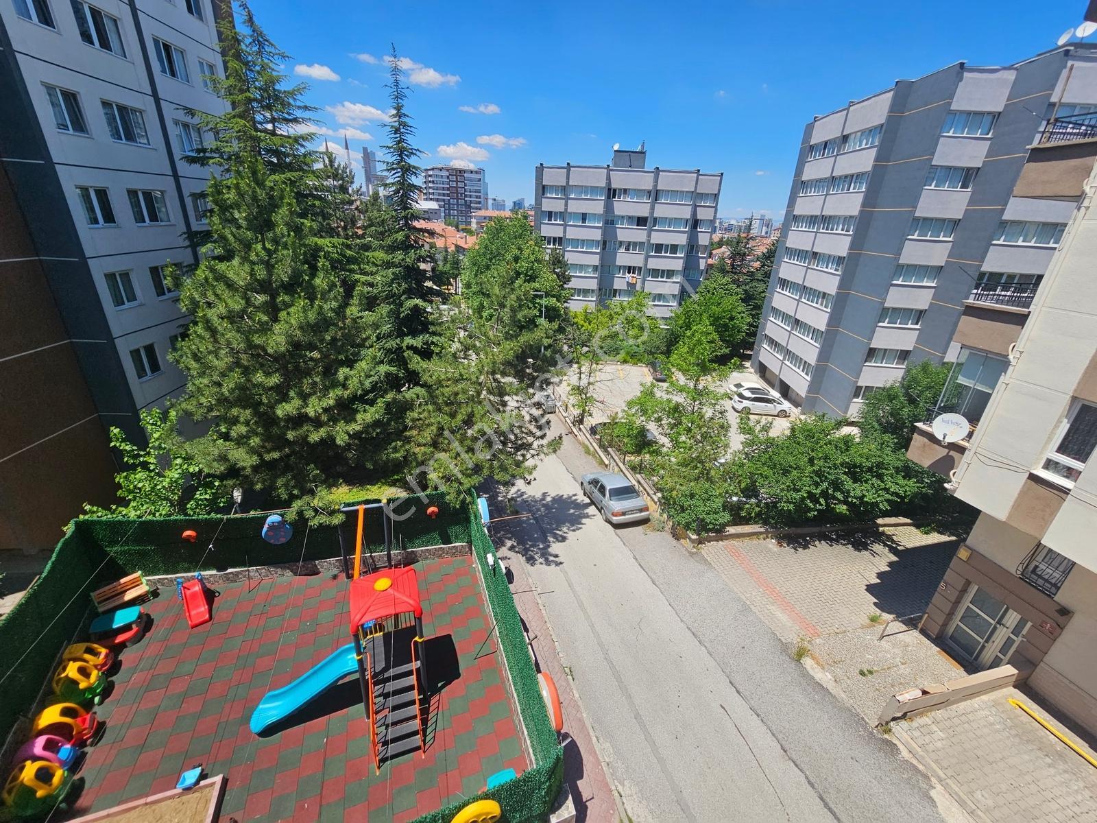 Şimşek Emlak'tan Dikmen Öveçler 2. Kat 3+1 125 M2 Batı Cepheli - Görsel 20