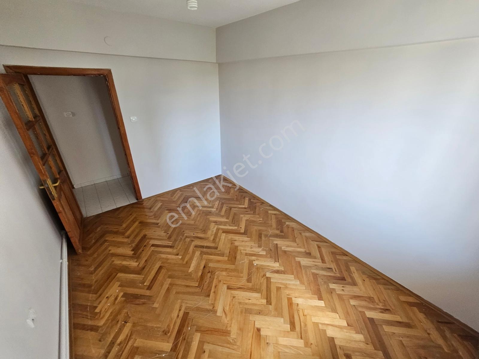 Şimşek Emlak'tan Dikmen Öveçler 2. Kat 3+1 125 M2 Batı Cepheli - Görsel 26