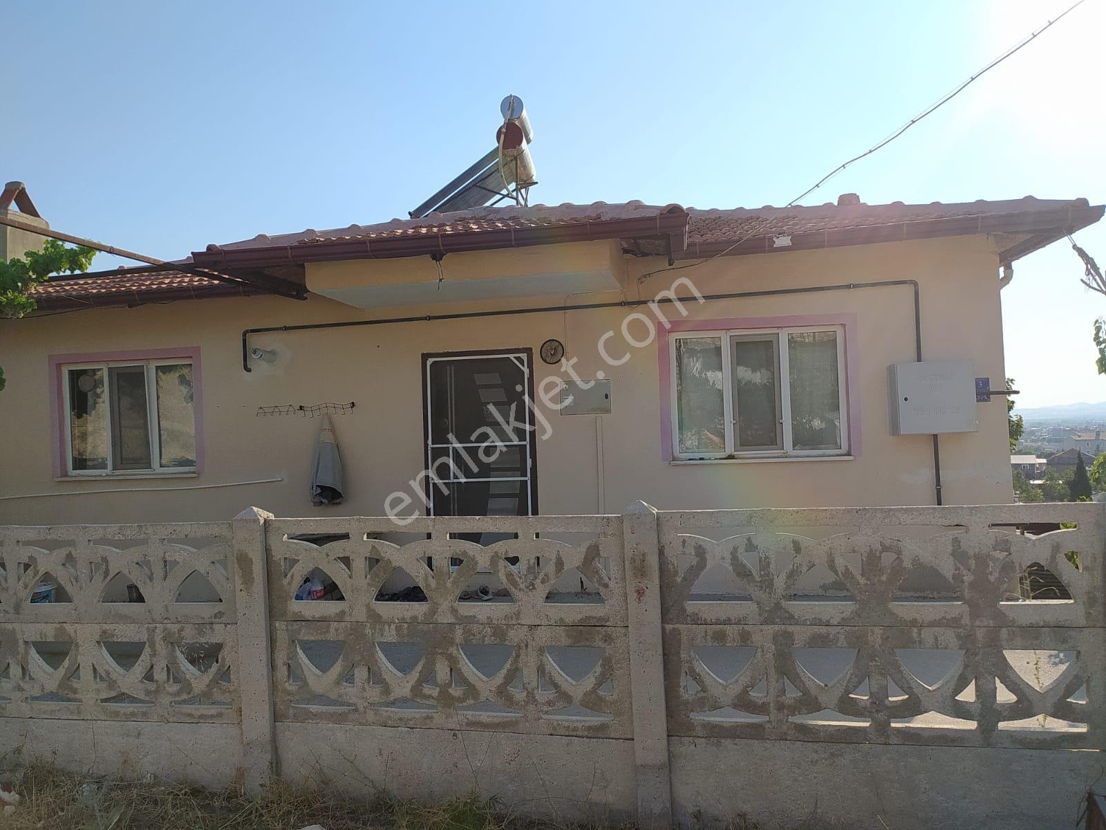 Nehirden Honaz Kaklık Da 2 Katlı Müstakil Ev