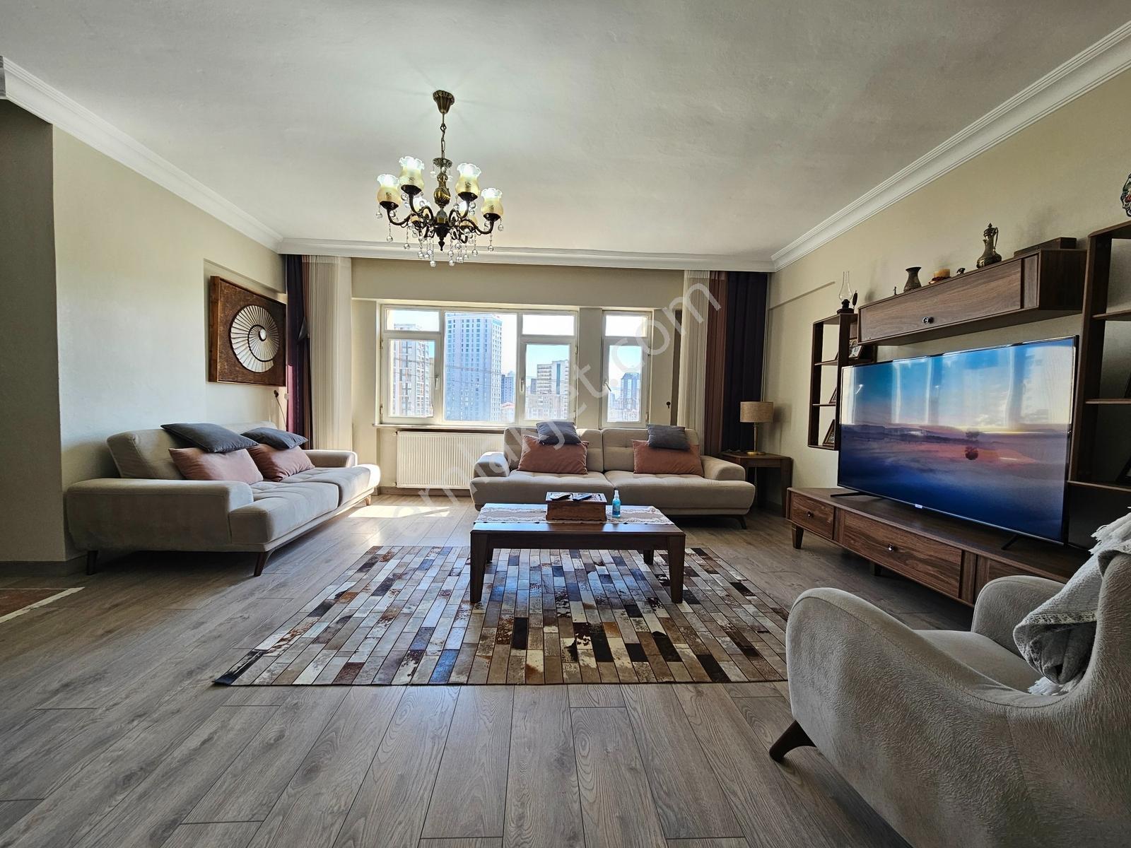 Adress Life Olgun'dan Site İçinde-balkonlu-ara Kat-güney Cephe