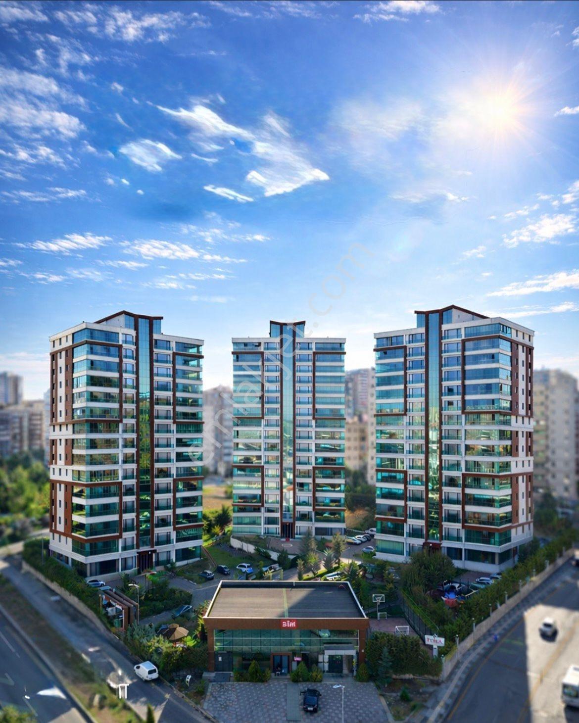 Yaşamkent Perla Yaşam Sitesinde Satılık 4+1 Daire