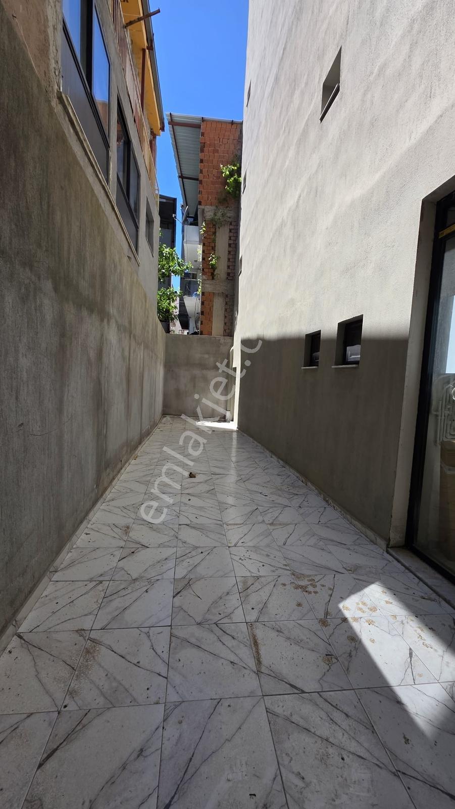 Karabağlar Bozyakada Sıfır 175 M² Geniş Cepheli Kiralık Dükkan - Görsel 7