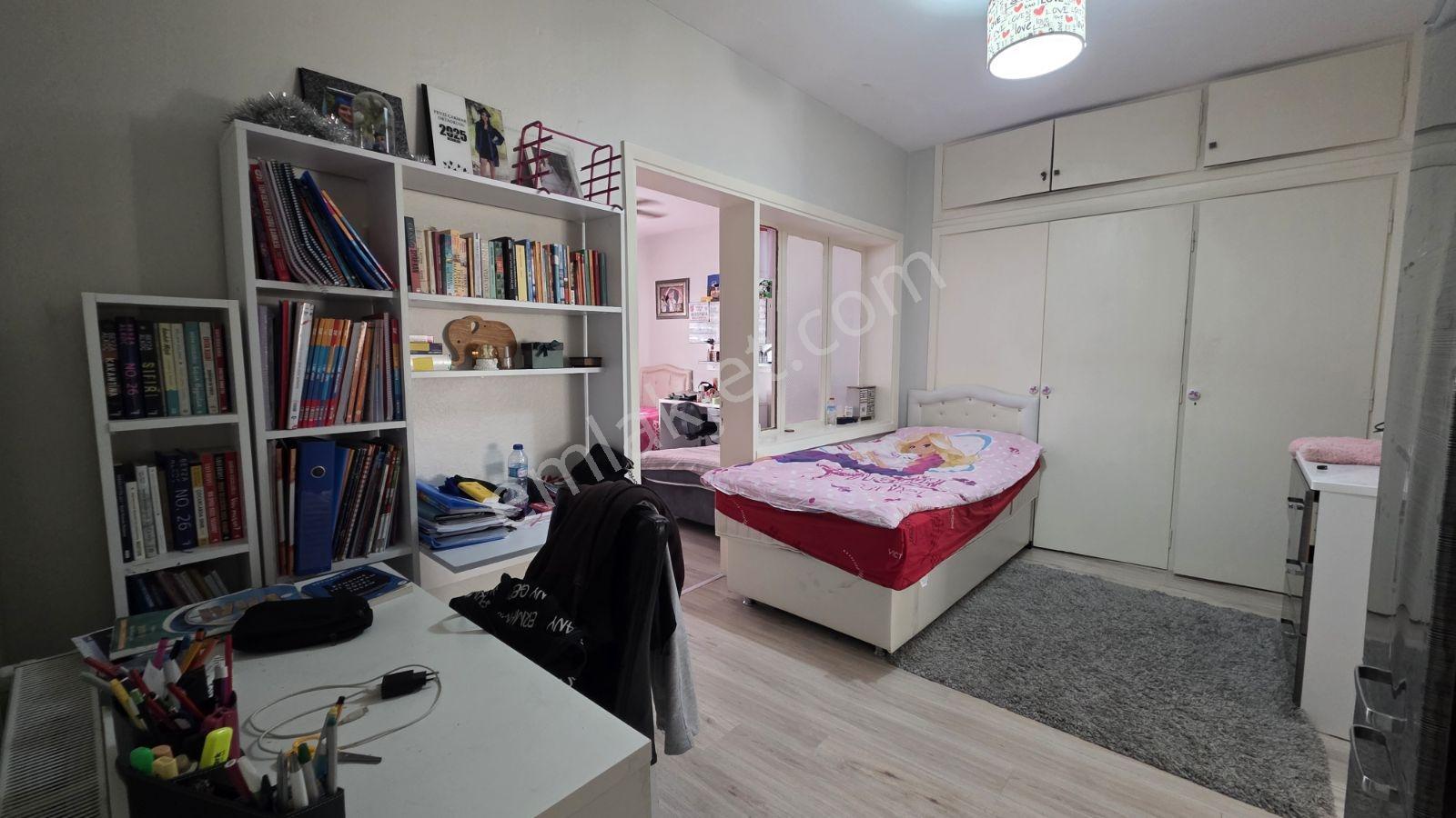Yatırımlık Tek Tapulu Müstakil Bina Altı Dükkan Üstü Konut - Görsel 2