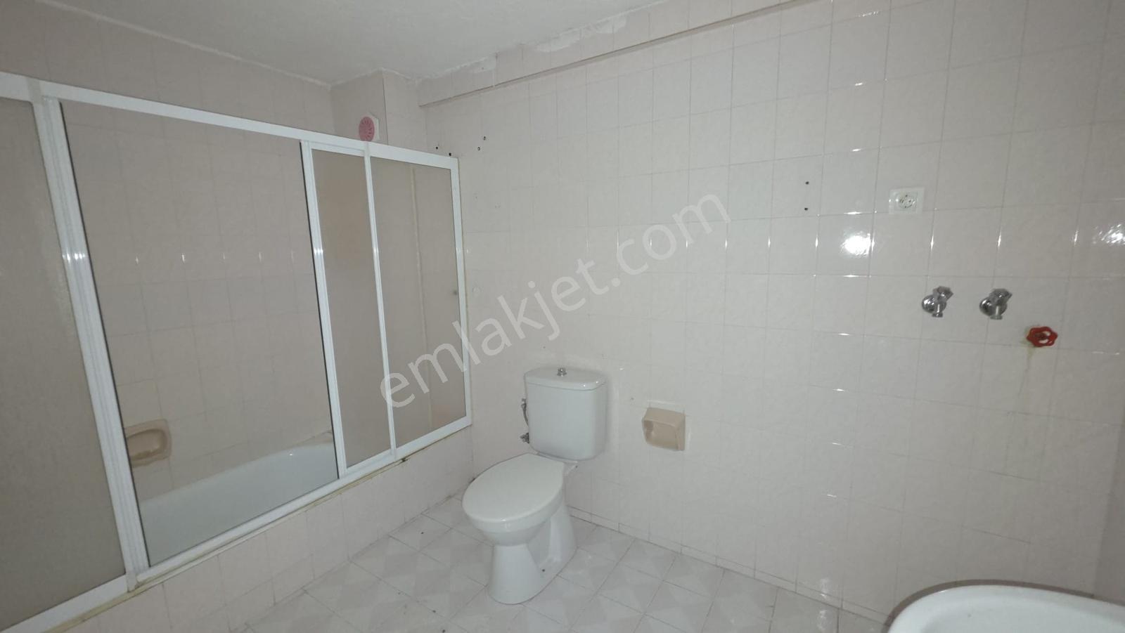 Güneşli Mahallesi İzmir Park Ve Egepol Hastanesi Yakını Kiralık - Görsel 6