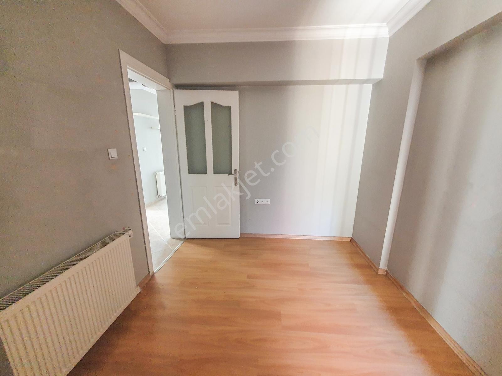 Eskiizmir Cadde Üstü Genç Bina Köşe Cepheli Ebeveyn B. 2+1 Daire - Görsel 24