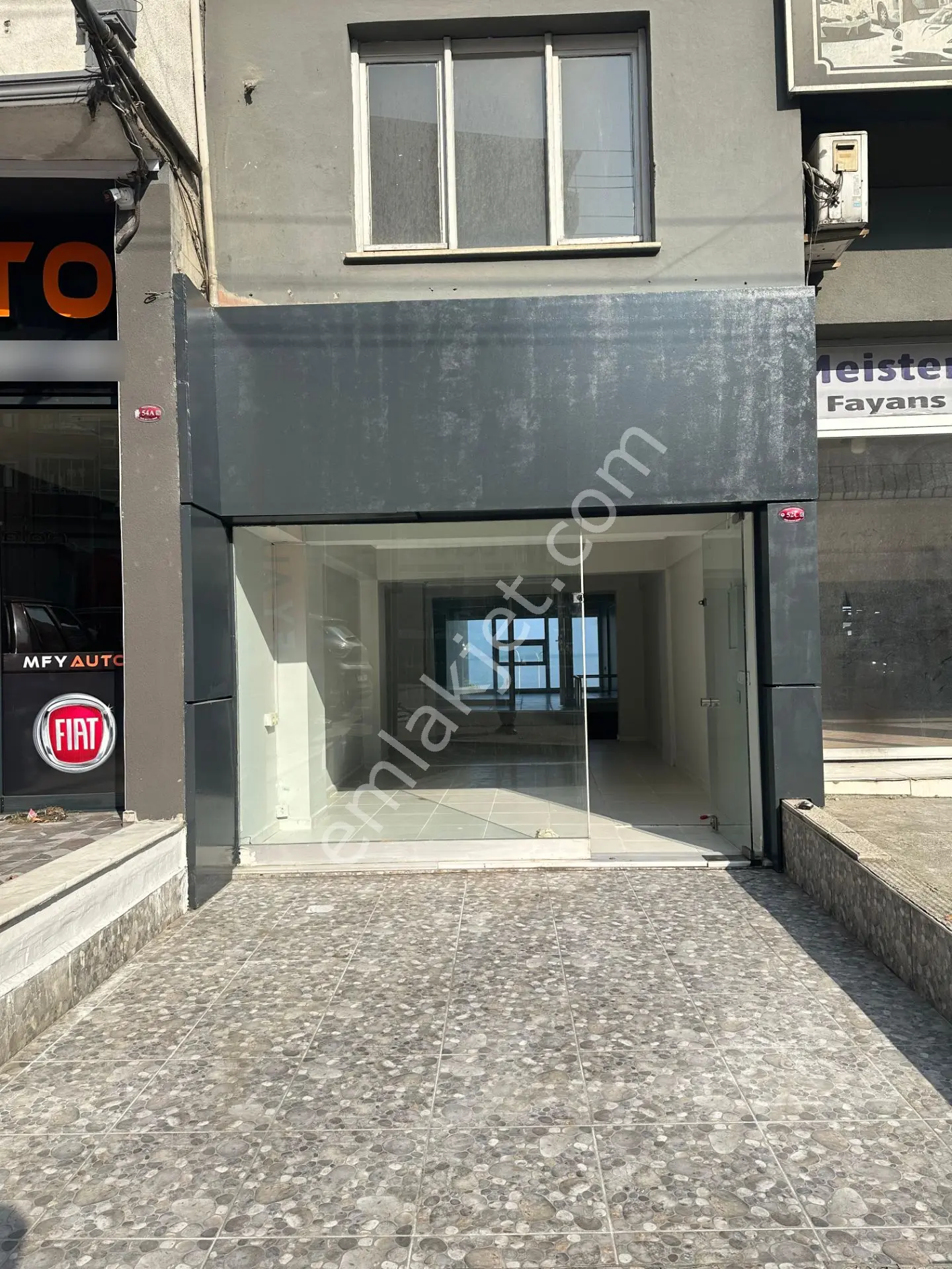 Deha Emlaktan Yaylacıkta Anayol Üstü Kiralık Dükkan - Görsel 3