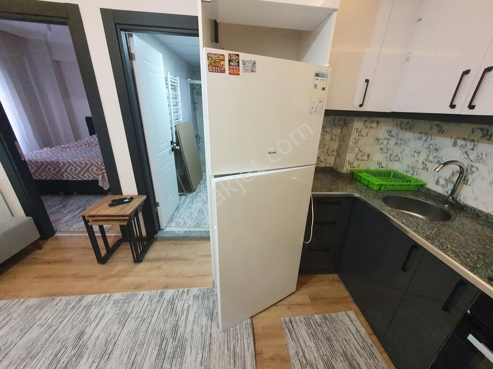 Karabağlar Kaymakamlık Ve Emniyet Yakını, Full Eşyalı 1+1 Daire - Görsel 15