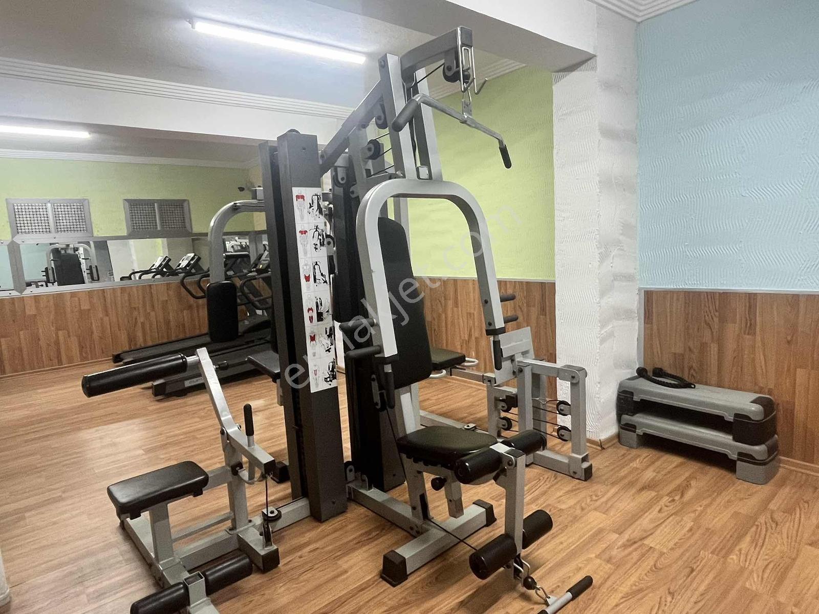 Ekonomi Üniversitesi Yakını Otoparklı Geniş Kiralık 3+1 Daire - Görsel 4